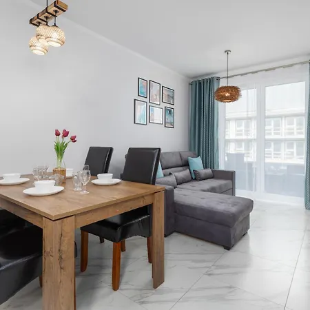 Baltic Baltycka 2 - By Jantar קולובז'ג